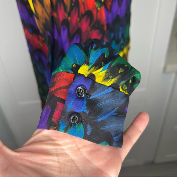 Alice + Olivia Red and Green Graphic Button Down Blouse - Picture 5 of 10